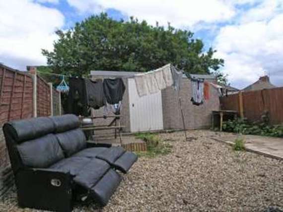 3 Bedroom Semi-Detac...