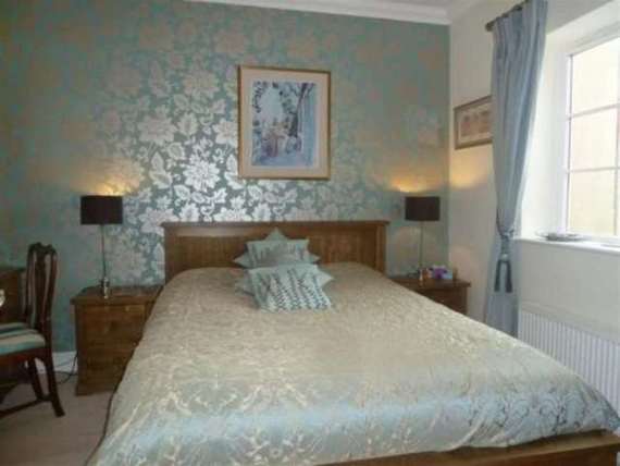 2 Bedroom Maisonette