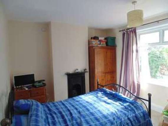 3 Bedroom Semi-Detac...