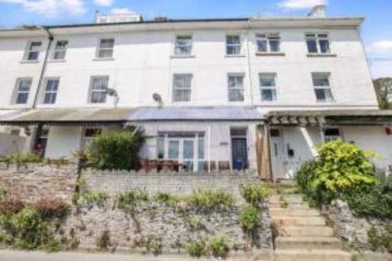 4 Bedroom Terraced