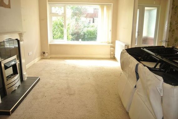3 Bedroom Semi-Detac...