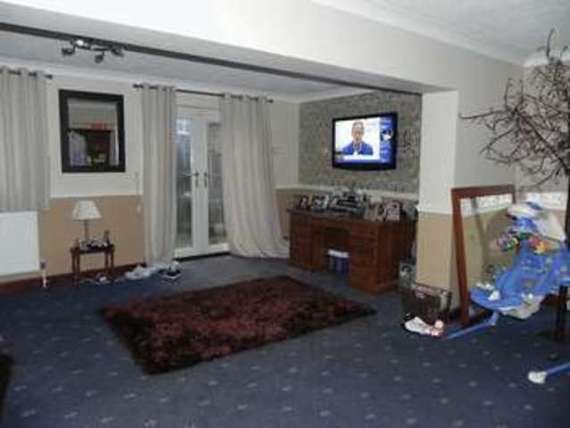 3&nbsp;Bedroom&nbsp;Terraced