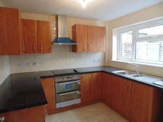 3 Bedroom Semi-Detac...