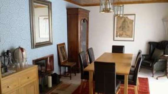 5&nbsp;Bedroom&nbsp;Detached