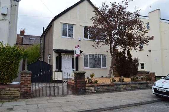 6 Bedroom House Shar...