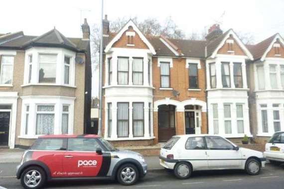 3 Bedroom Semi-Detac...