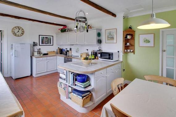 5&nbsp;Bedroom&nbsp;Semi-Detac...