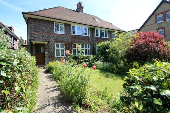 2 Bedroom Maisonette