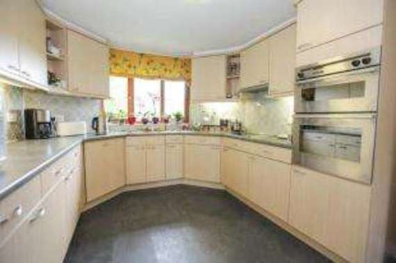 5&nbsp;Bedroom&nbsp;Detached