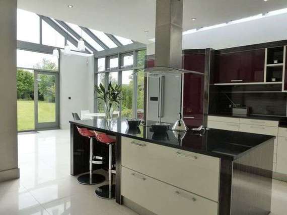 5 Bedroom Detached