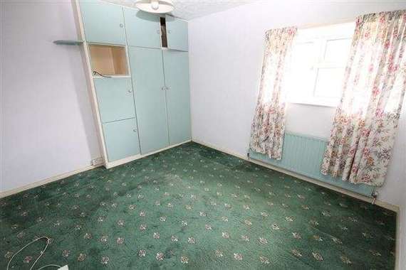 3 Bedroom Semi-Detac...
