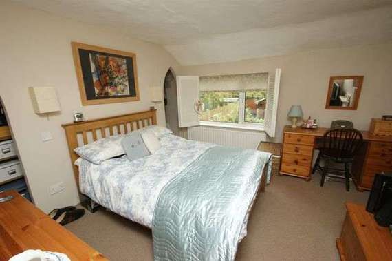 2 Bedroom Terraced