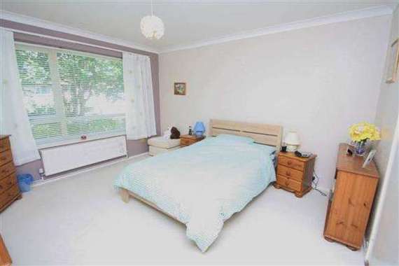 2 Bedroom Flat