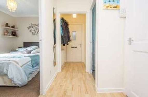 1 Bedroom Flat