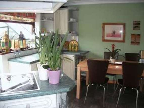 4 Bedroom Semi-Detac...