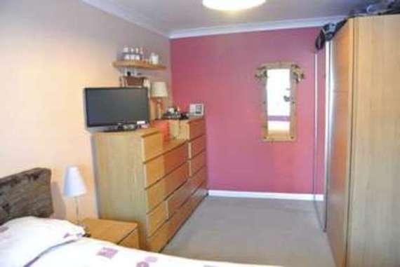 3 Bedroom Semi-Detac...