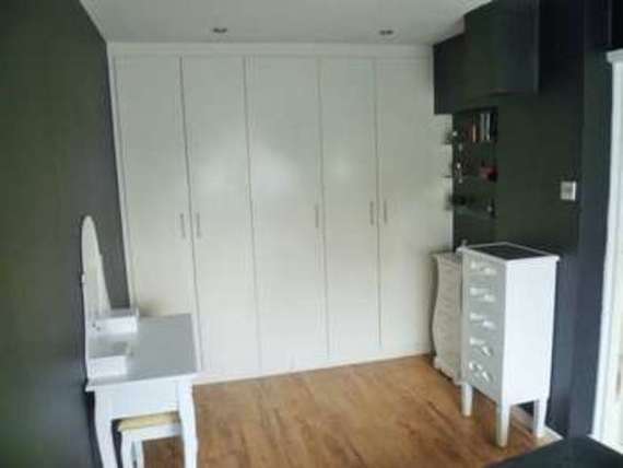 5 Bedroom Semi-Detac...