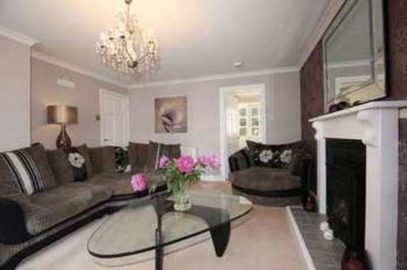 3 Bedroom Semi-Detac...