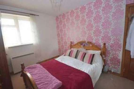 4 Bedroom Semi-Detac...