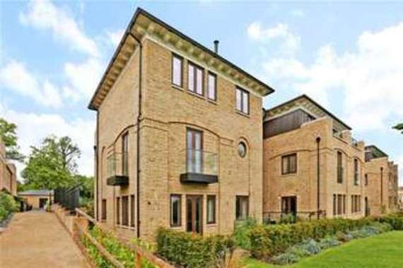 5 Bedroom Terraced