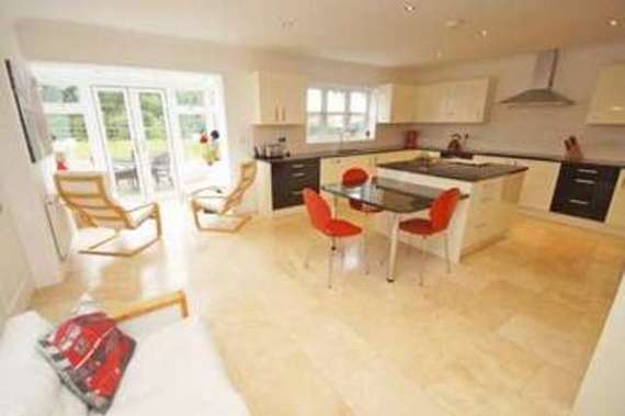 5 Bedroom Detached