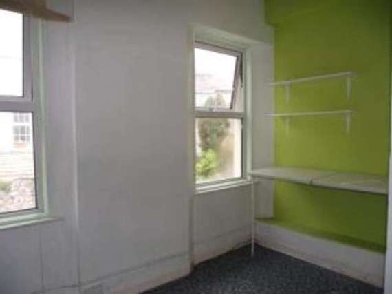 2 Bedroom Maisonette