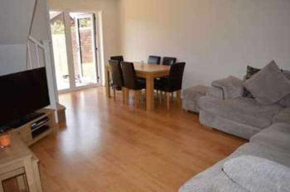 2 Bedroom Terraced