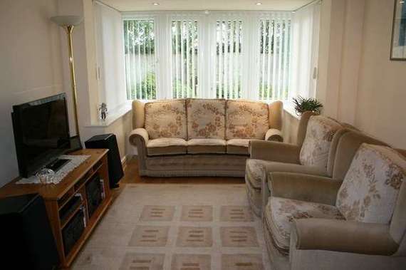 5 Bedroom Detached