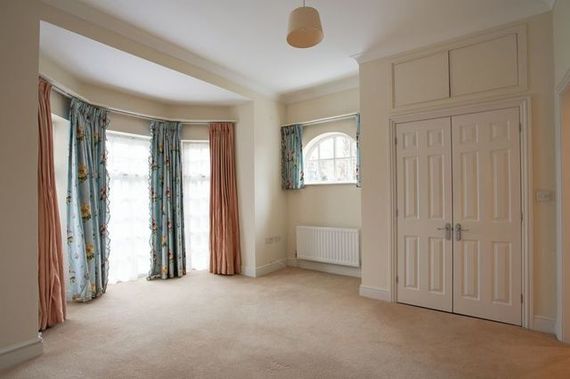 2 Bedroom Flat