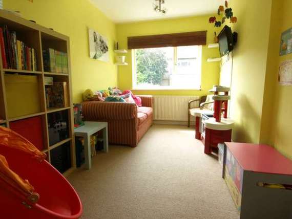 5 Bedroom Detached