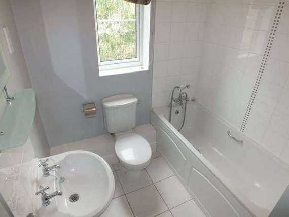 3 Bedroom Semi-Detac...