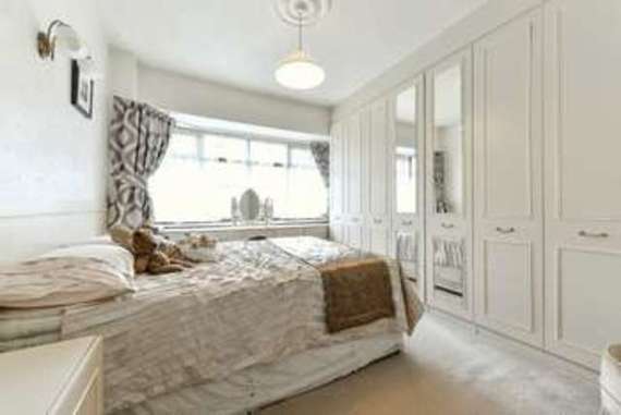 3 Bedroom Semi-Detac...