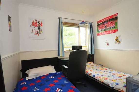 3 Bedroom Semi-Detac...
