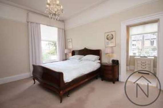 5 Bedroom Detached
