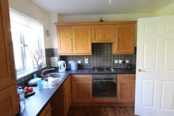 3 Bedroom Semi-Detac...