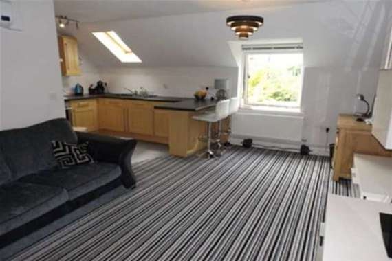 2 Bedroom Flat