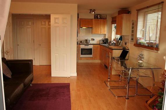 2 Bedroom Flat