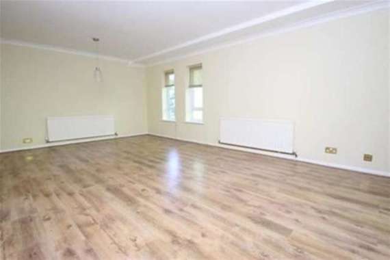 2 Bedroom Flat