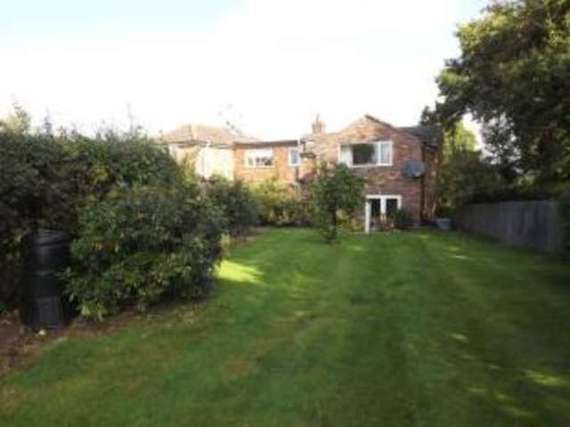 3 Bedroom Semi-Detac...
