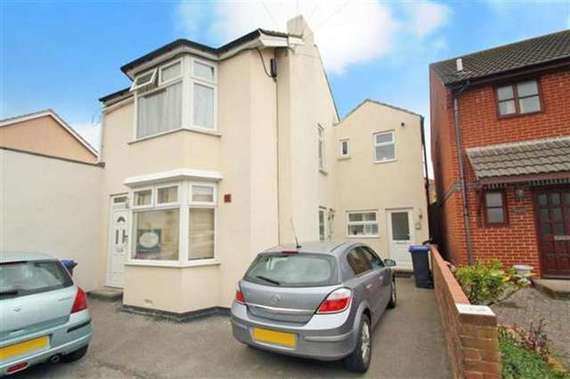 1 Bedroom Flat