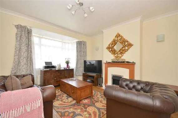 1 Bedroom Apartment