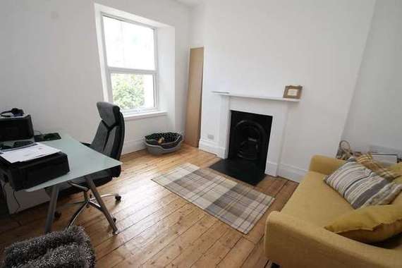2 Bedroom Terraced
