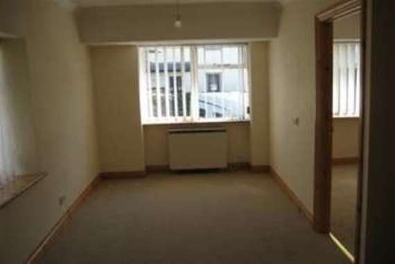 3 Bedroom Maisonette