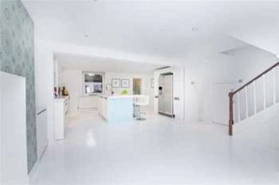 4 Bedroom Detached