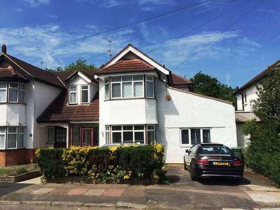 4 Bedroom Semi-Detac...
