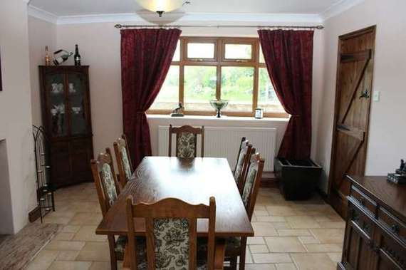 5 Bedroom Land