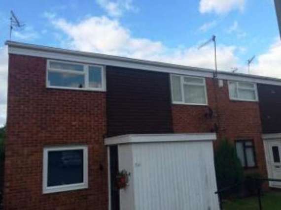 2 Bedroom Maisonette