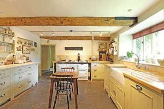 5 Bedroom Detached