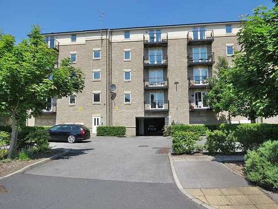 1 Bedroom Flat