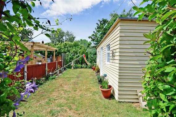 3 Bedroom Terraced